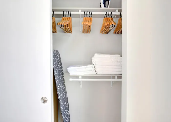 Апартаменты River N 1br W Gym Pool Wd Nr Mag Mile Chi-440 *
