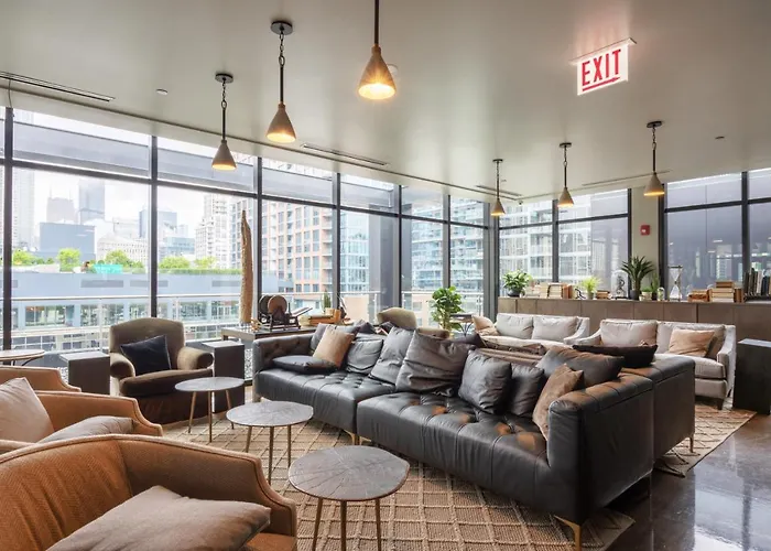 River N 1br W Gym Pool Wd Nr Mag Mile Chi-440 * Чикаго
